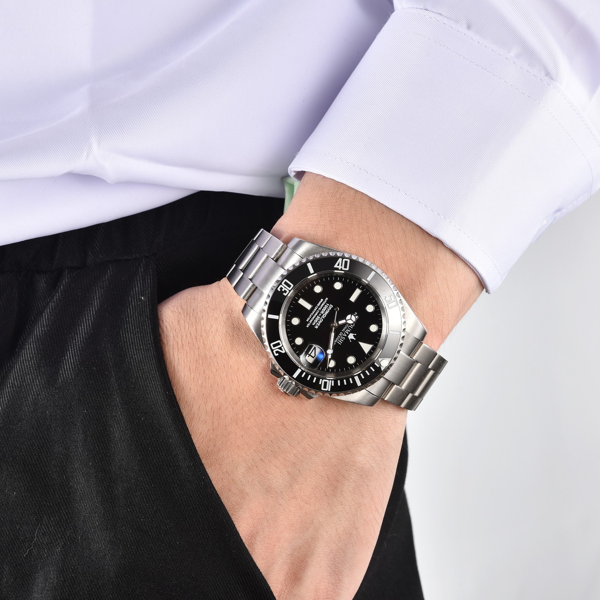 40mm watch Automatic mechanica - Stainless Bracelet Diver บทวิจารณ์และราคา