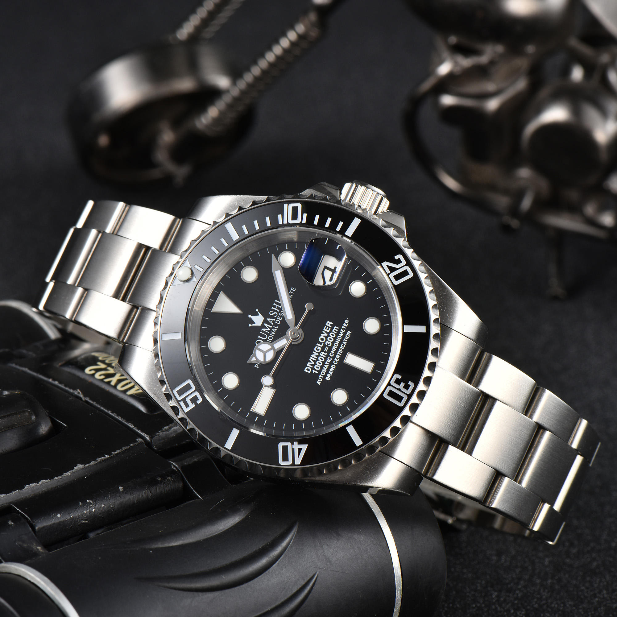 40mm watch Automatic mechanica - Stainless Bracelet Diver บทวิจารณ์และราคา