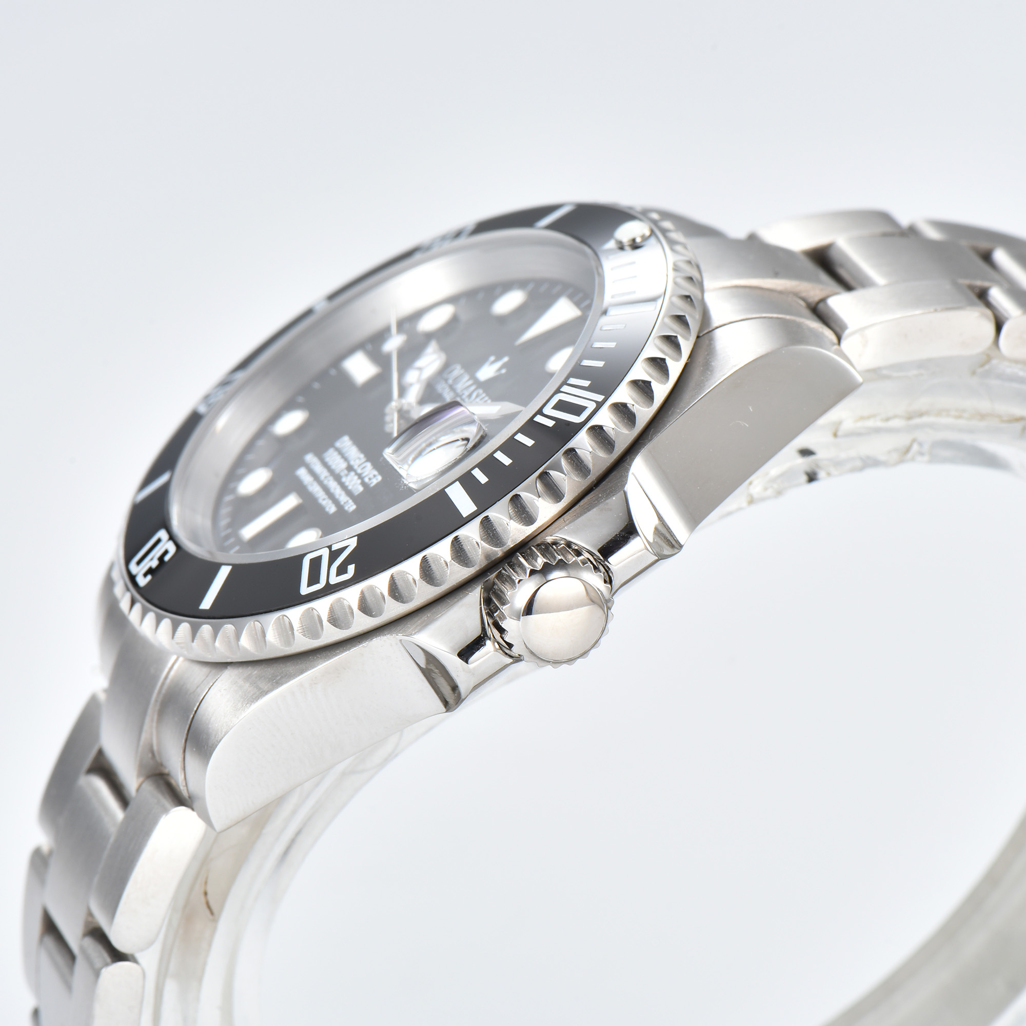 40mm watch Automatic mechanica - Stainless Bracelet Diver บทวิจารณ์และราคา