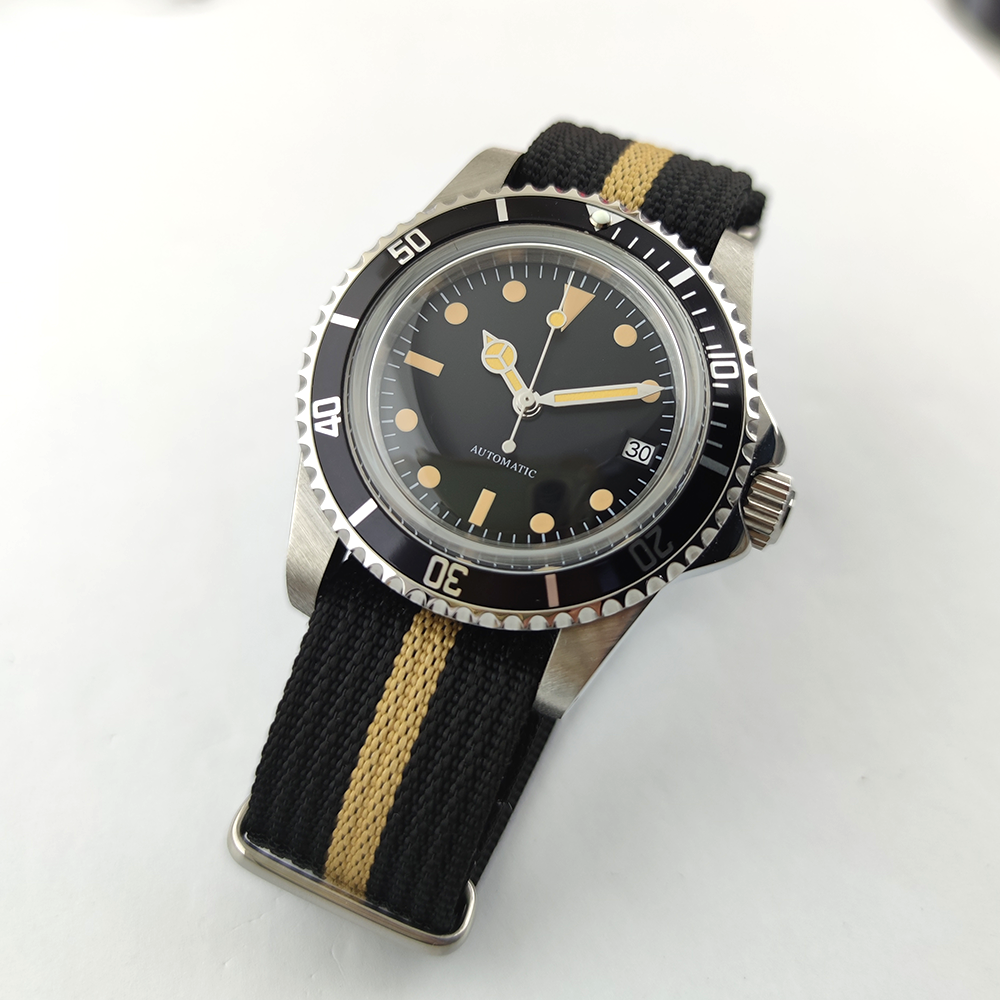 Vintage Diver Automatic Watch  - Tropic Strap Vintage บทวิจารณ์และราคา