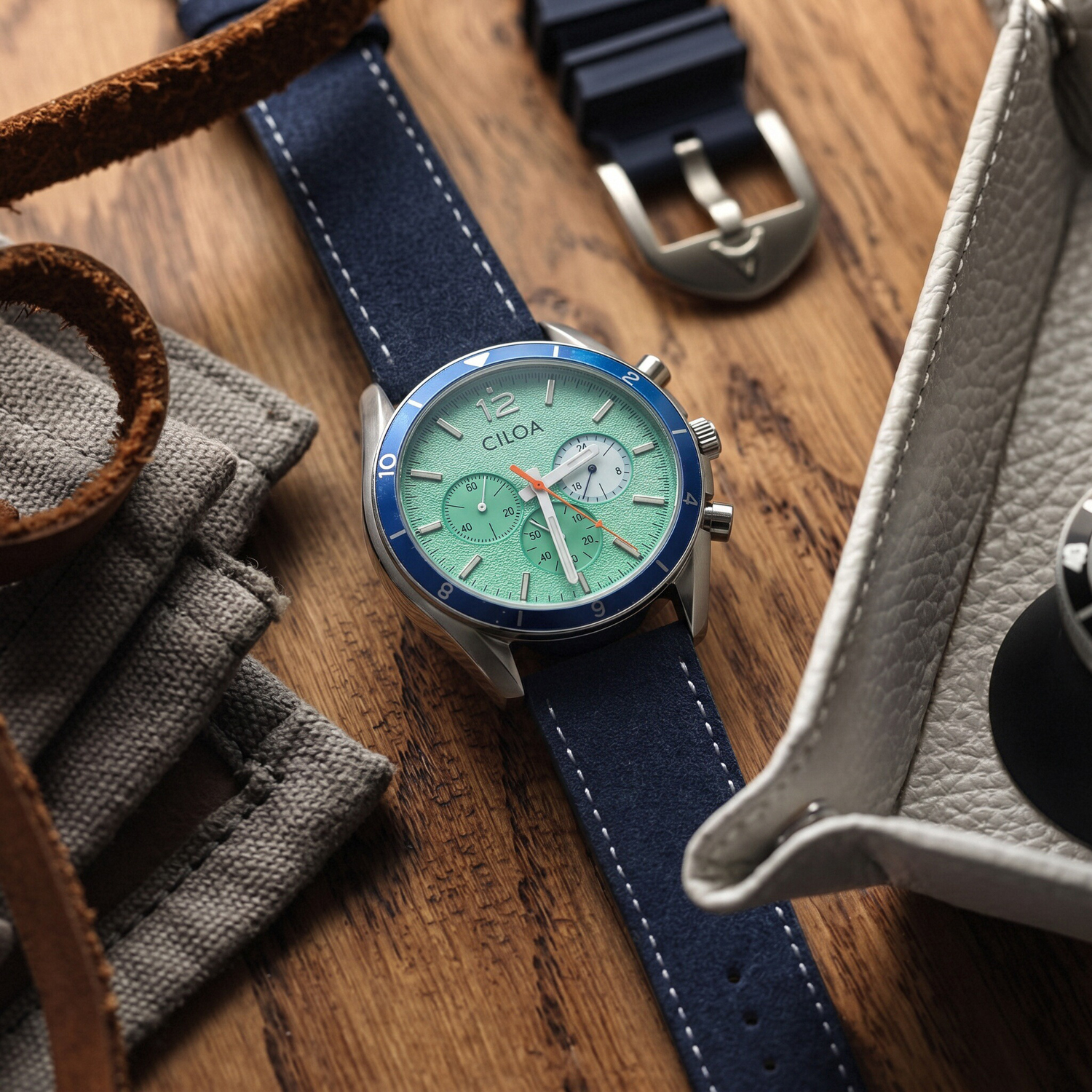 CILOA Men's Chronograph Watch  - Suede Strap Watch บทวิจารณ์และราคา