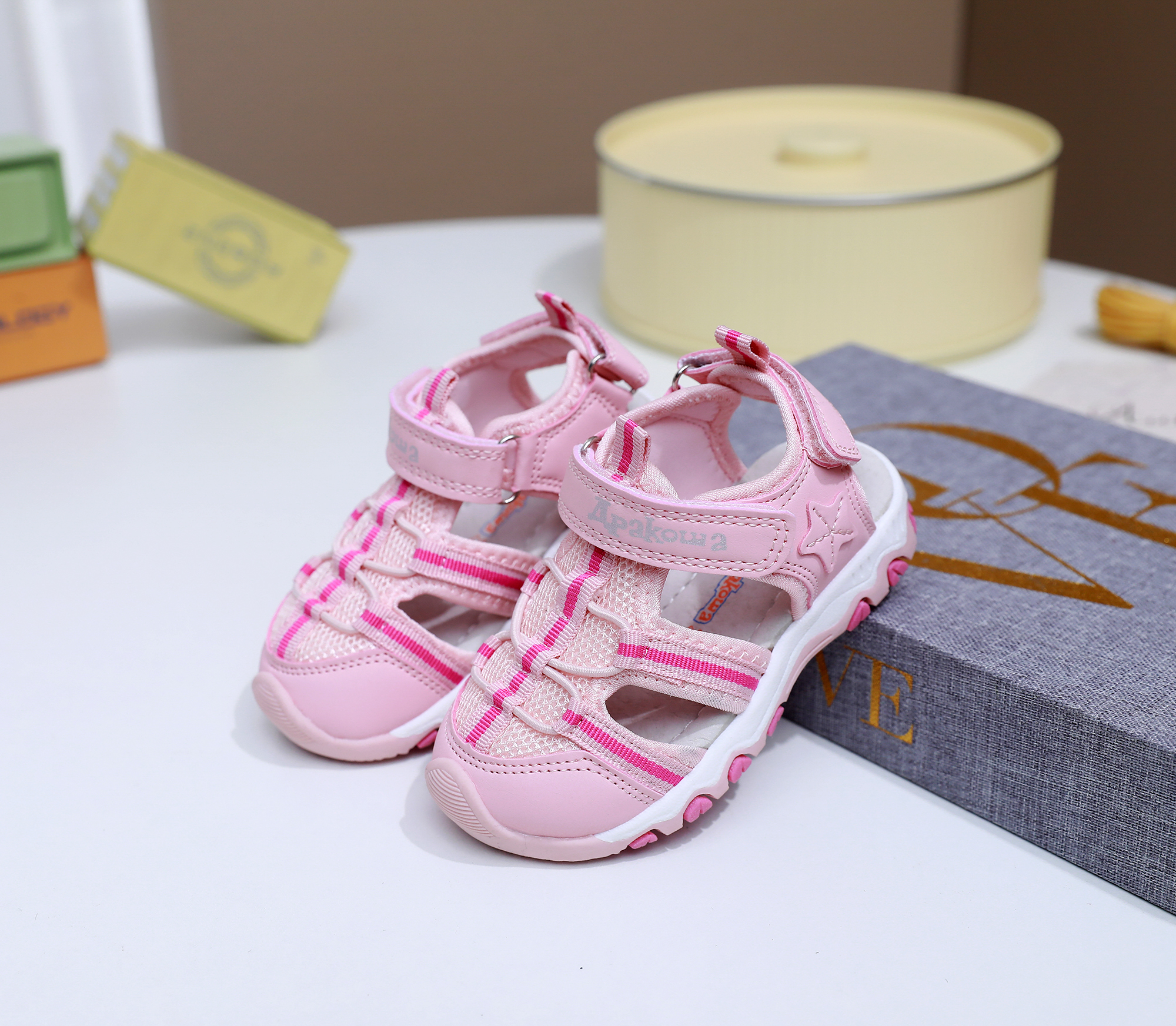 New Summer Children's Closed-T - Sport Loop Velcro บทวิจารณ์และราคา