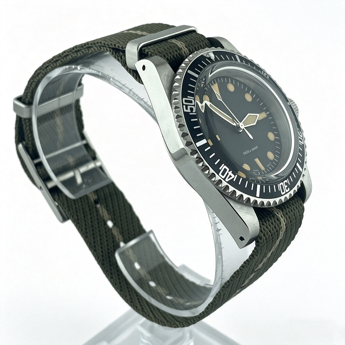 39.5mm Diver Retro watch acryl - Tropic Strap Vintage บทวิจารณ์และราคา