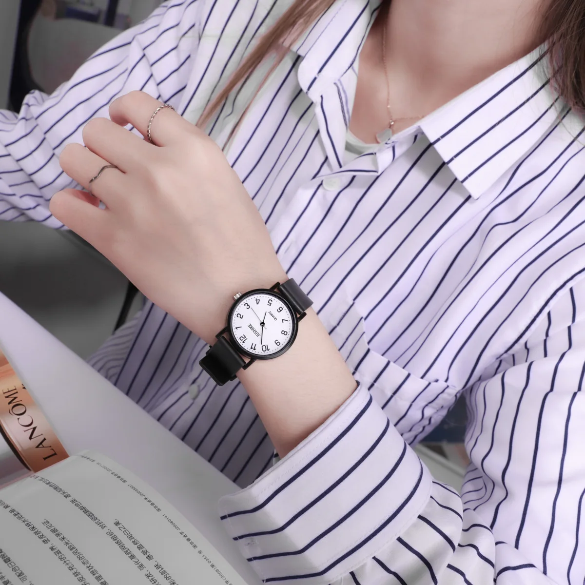 Simple Black Watch Quartz Watc - Silicone Band Women บทวิจารณ์และราคา